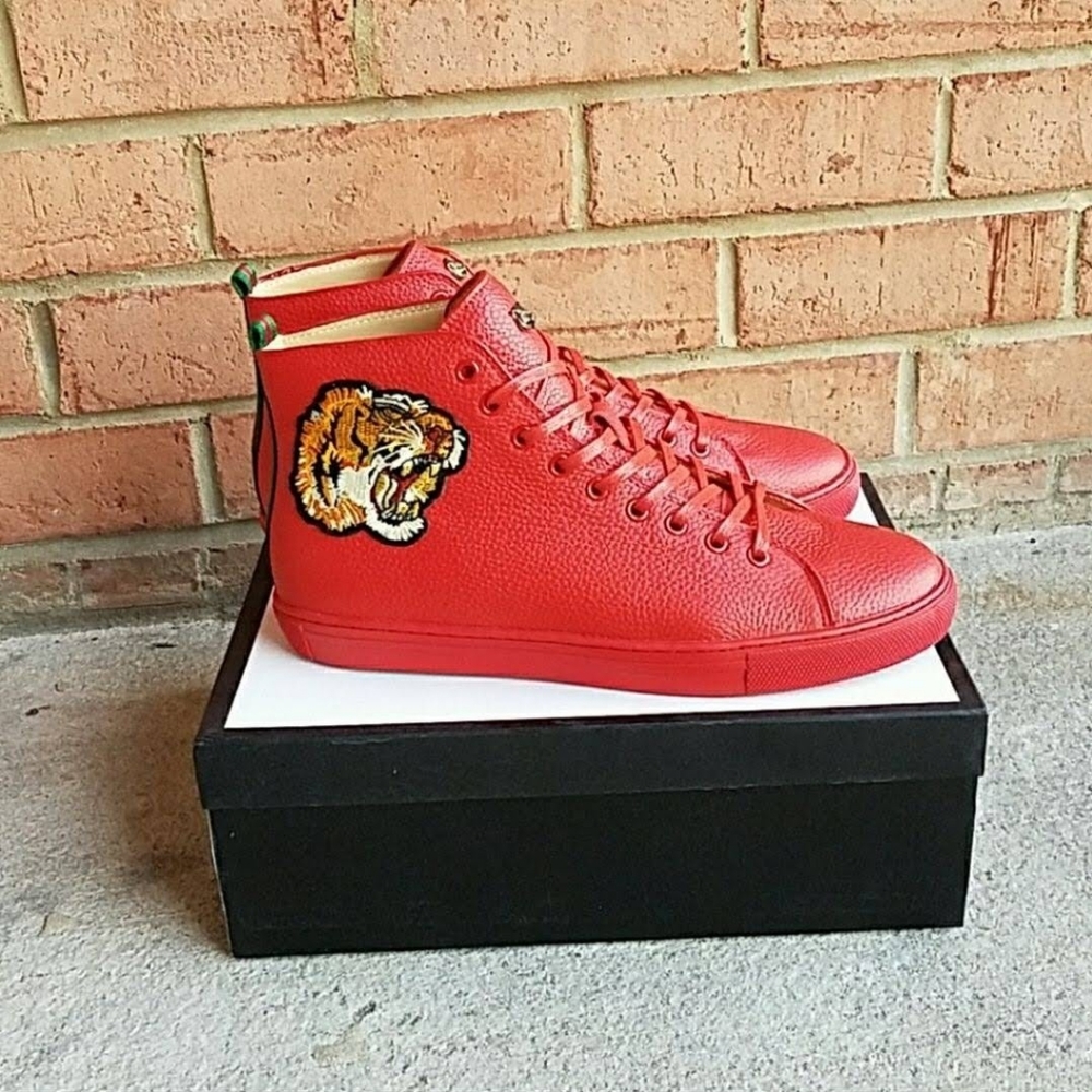 Men's Gucci 🐅 High top Sneakers Red